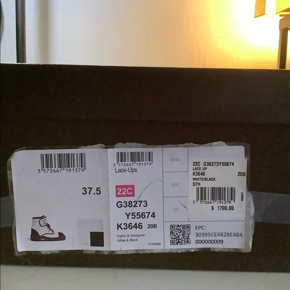 Chanel boots , 100% authentic - Picture 5 of 11